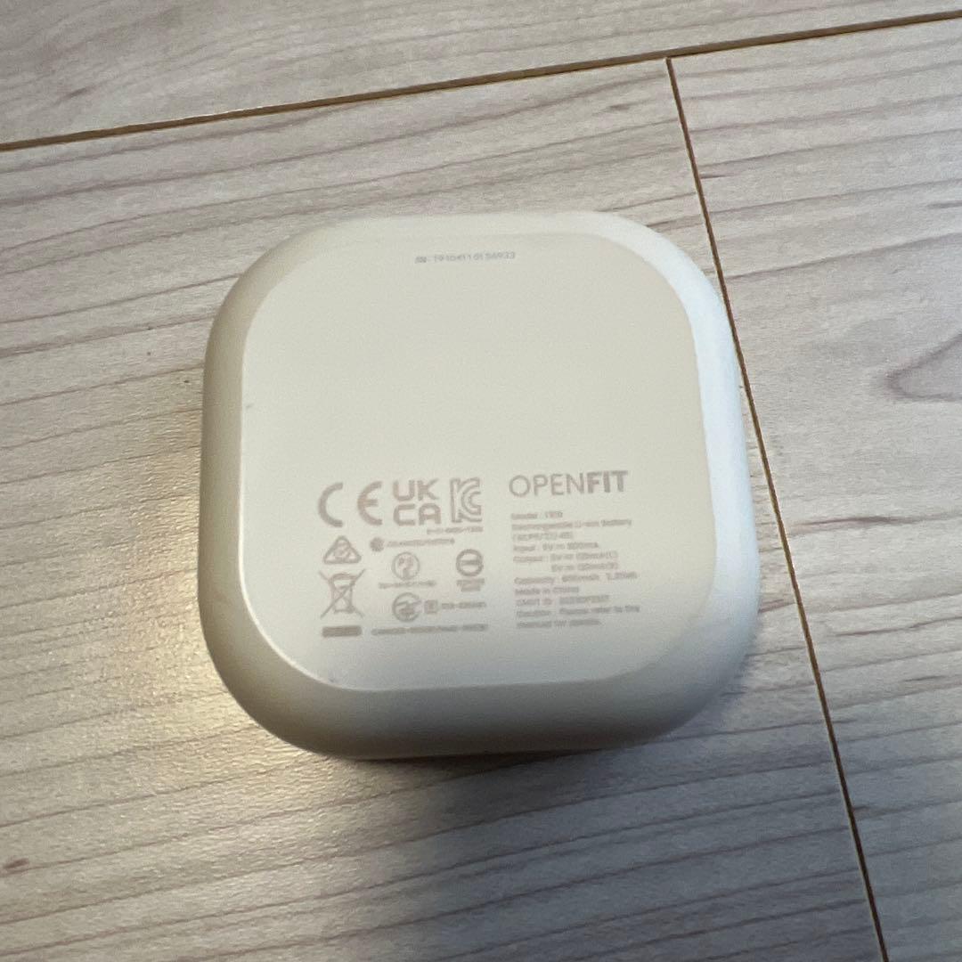 美品 Shokz OpenFit ホワイト 充電ケース付 イヤホン