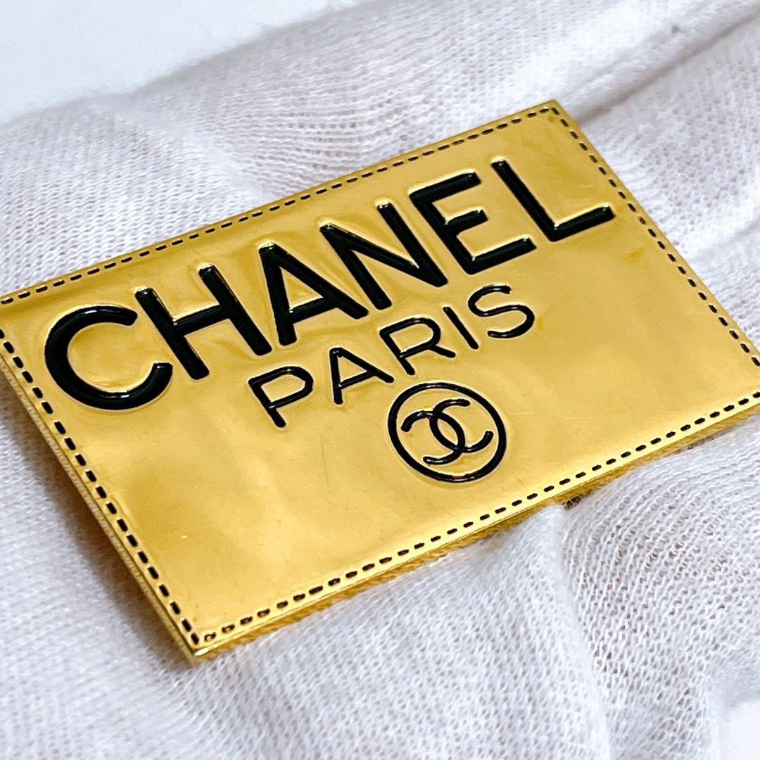 シャネル　刻印有　ココロゴプレート　ブローチ ヴィンテージ　スクエア