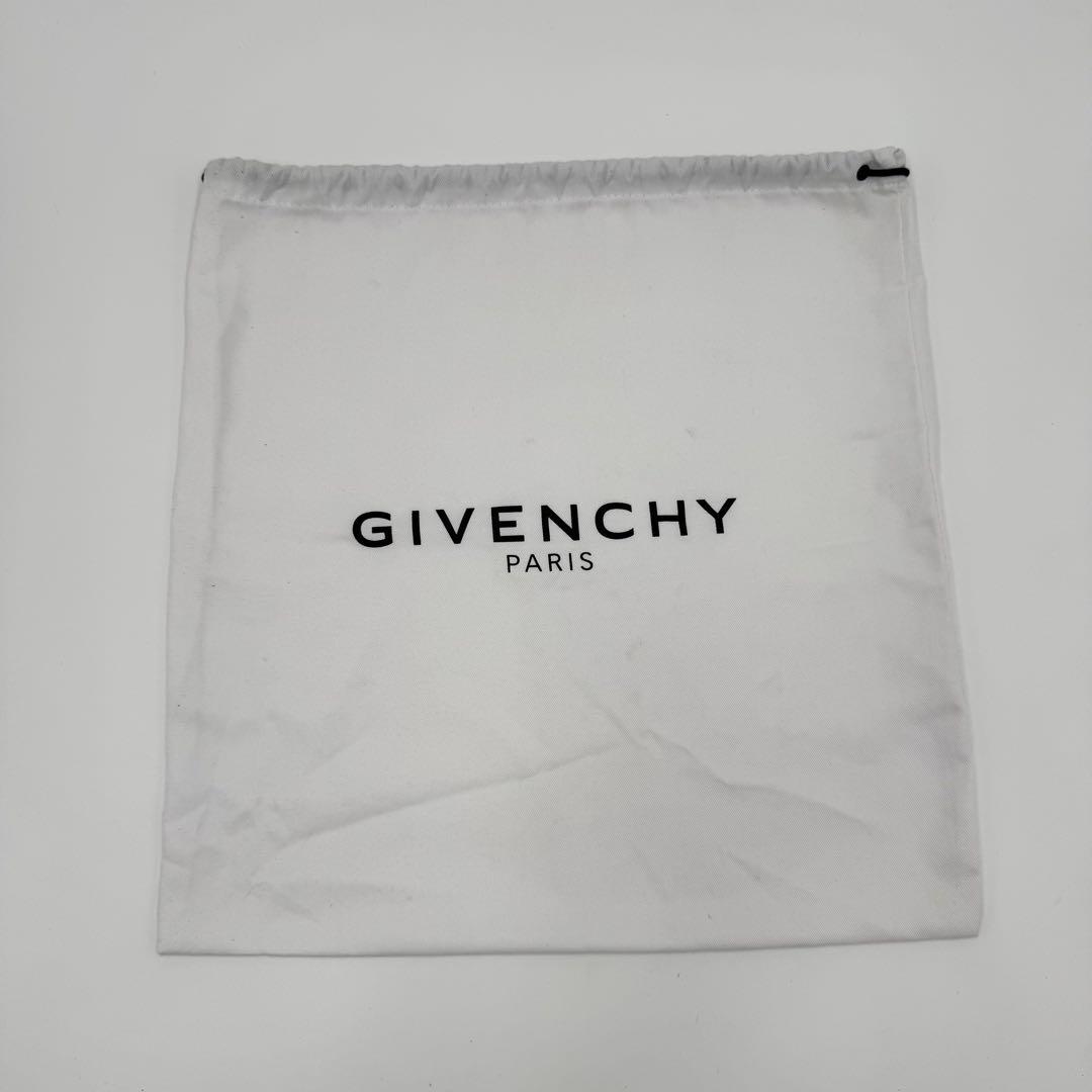 GIVENCHY スター 星 レザー ショルダーバッグ ハンドバッグ ブラック