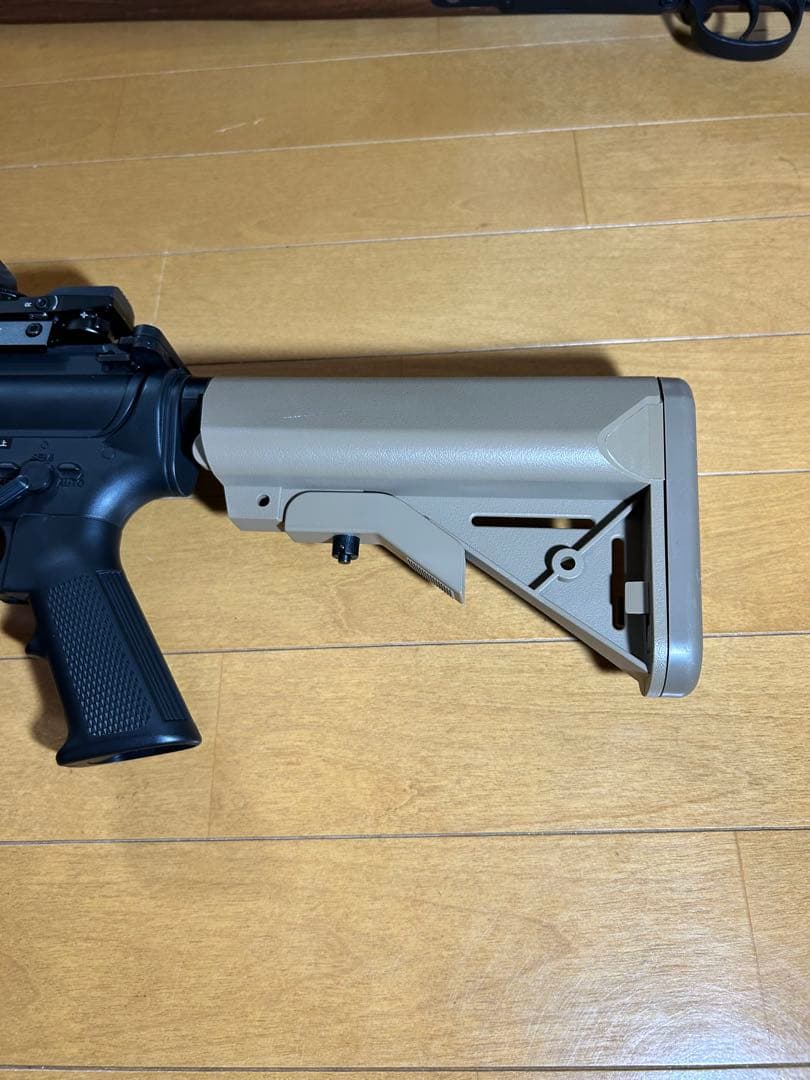 ルイ電動ガン『M4CQBタンカラーモデル』ライトプロ 10