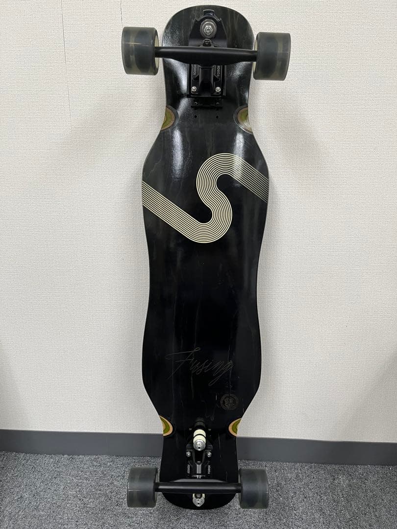 hero hiro 　YOROI SKATE スケートボード 黒