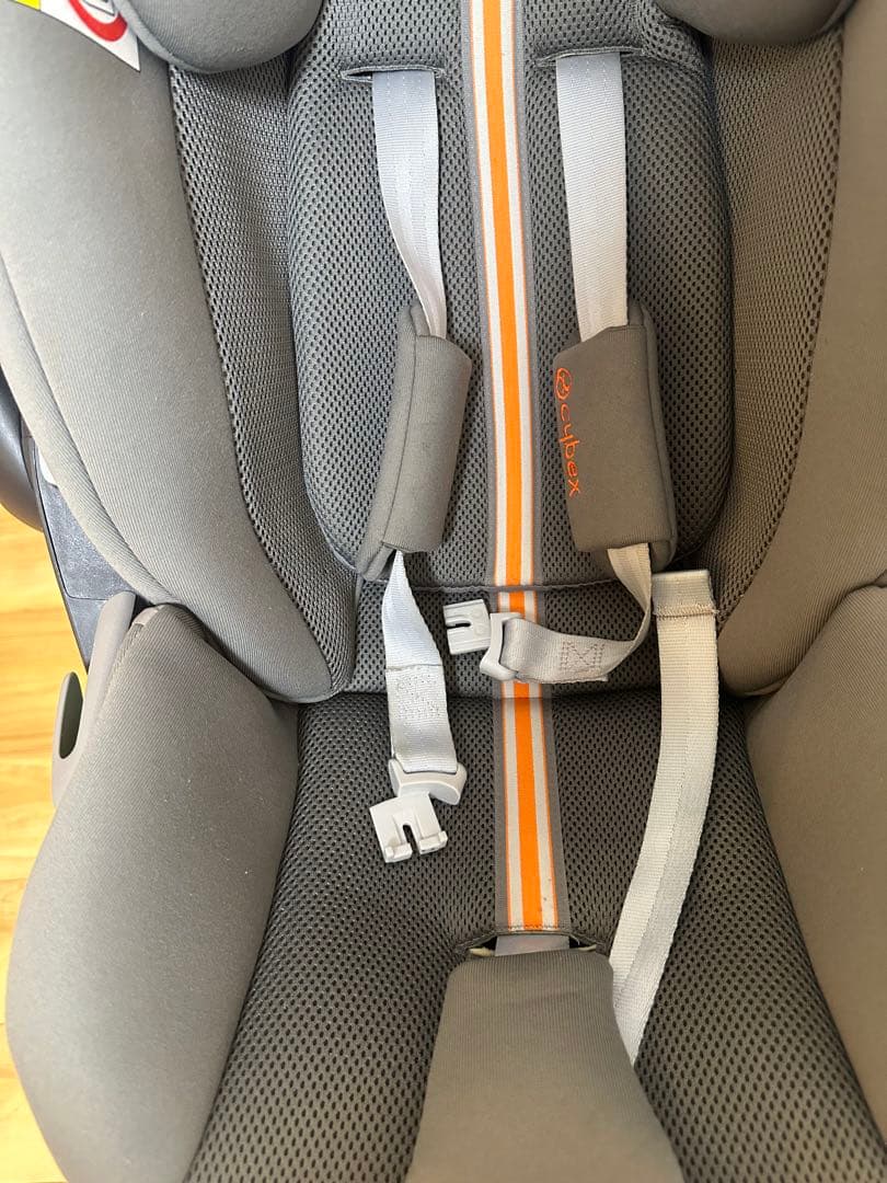 cybex Cloud G i-Size ラバグレー　ベースG ISOFIX