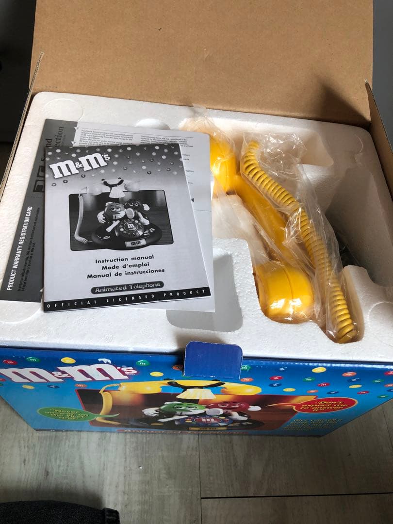 新品箱付きデッドストックアメリカUSA限定ビンテージM&Msフィギュア電話機
