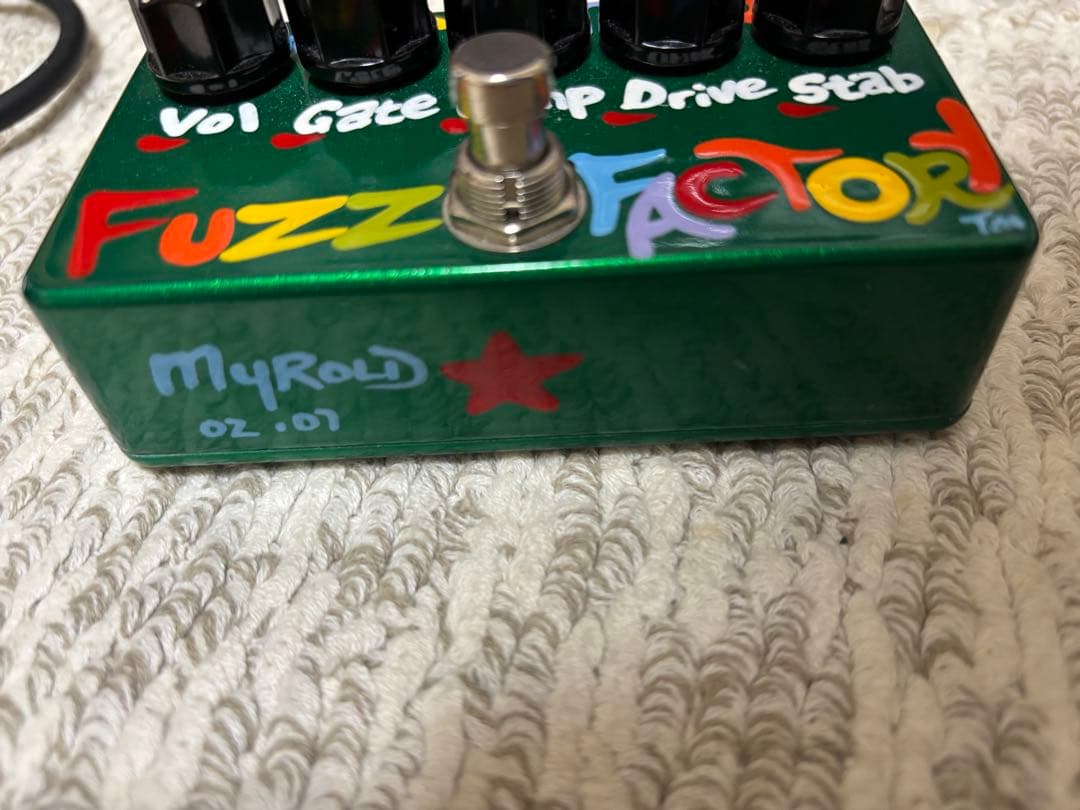 ら*ぎ様 Z.VEX Fuzz Factory hand paint 生産完了モ