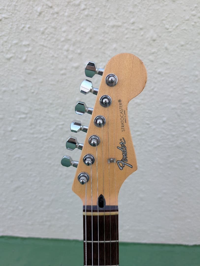 hide【ジャンク】Fender ST STD ストラトキャスター