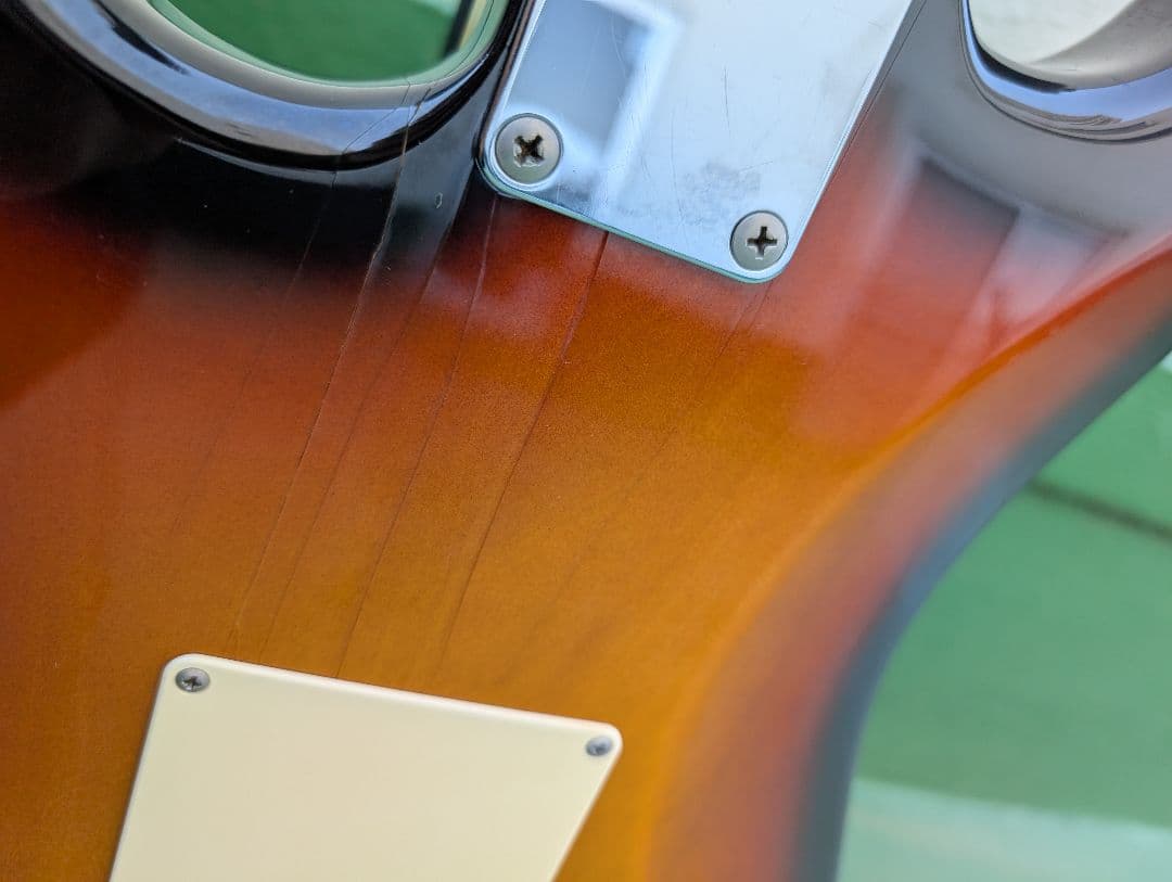 hide【ジャンク】Fender ST STD ストラトキャスター