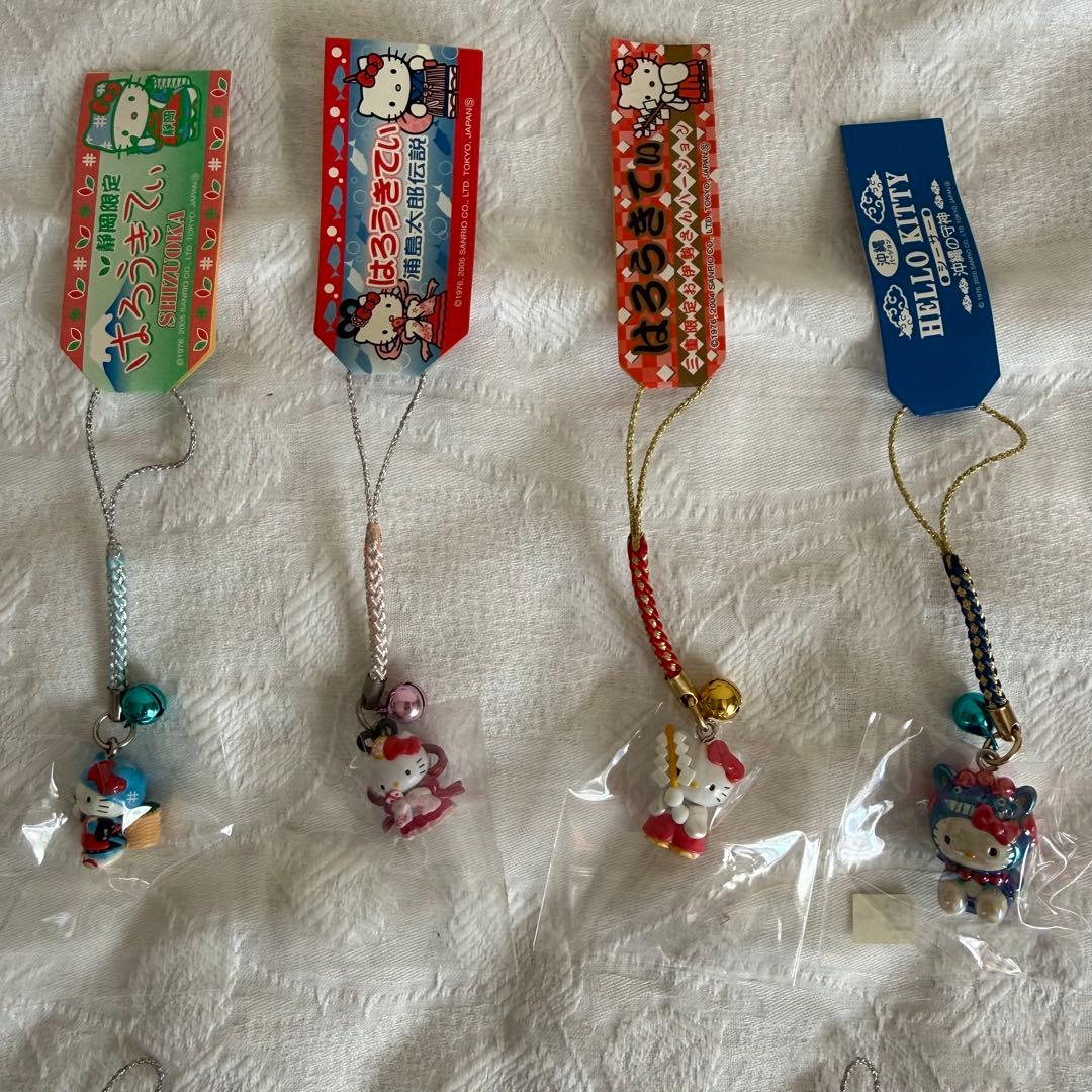 R*O様 ハローキティ　ご当地キティ　ストラップ　キーホルダー　チャーム　根付