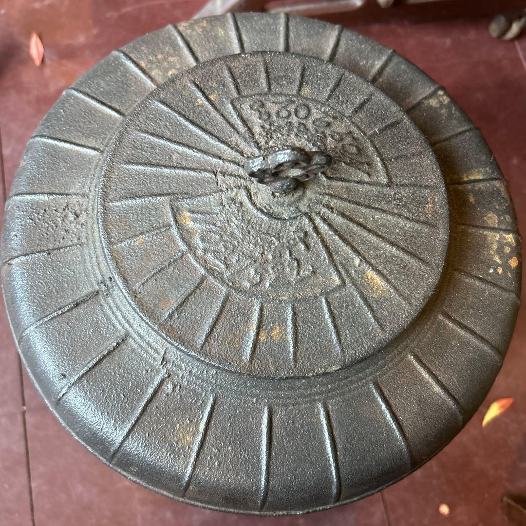 1*0様 練炭ストーブ　レトロ