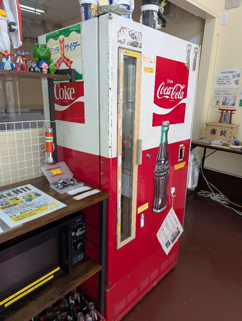 コカ・コーラ　レトロ冷蔵庫　業務用　実働Coca-Cola【スヌーピー】