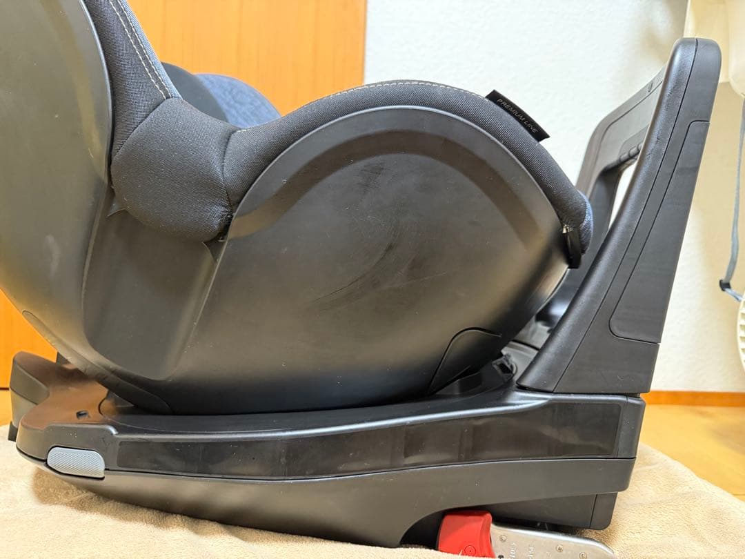 ブリタックスレーマー DUALFIX i-SIZE (BLUE MARBLE)