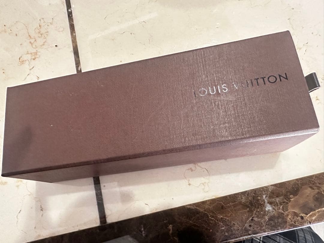 希少 LOUIS VUITTON ローラーボール レザーカバード