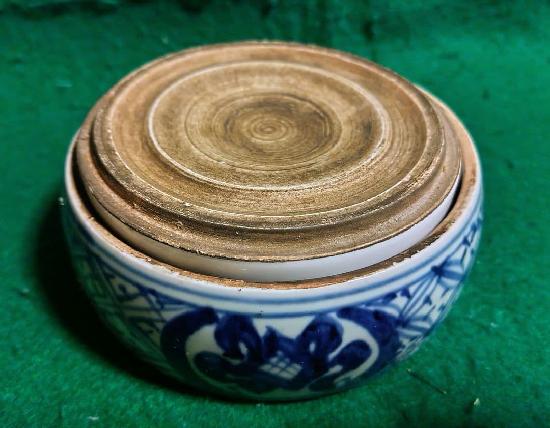 硯　陶器製　中国製　染付　書道