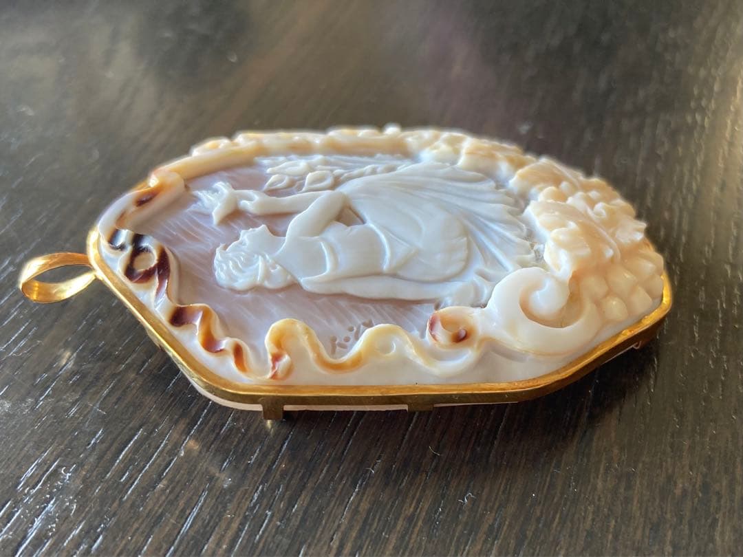 k18　シェルカメオ　ペンダントトップ　ブローチ　2way　アンティーク