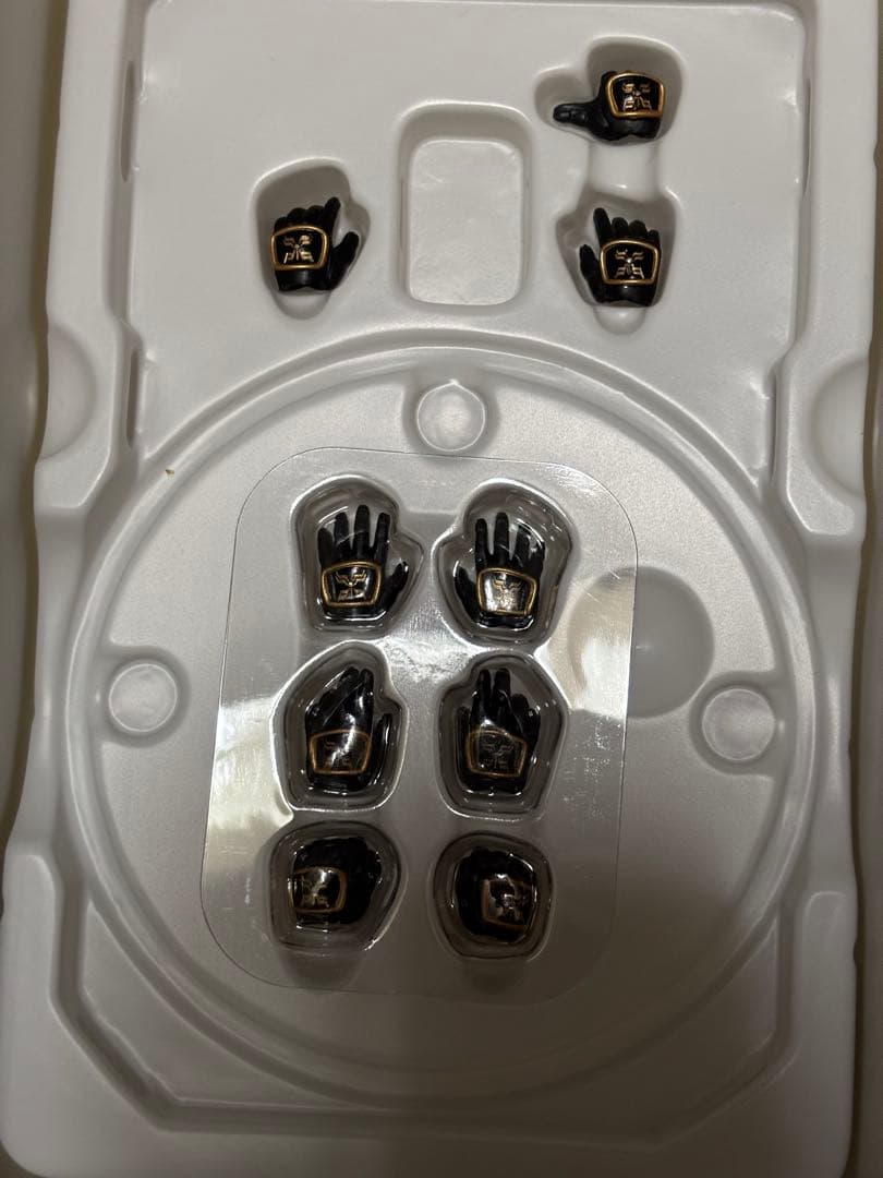 発光頭部セット　真骨彫　仮面ライダークウガ アメイジングマイティ　フォーム