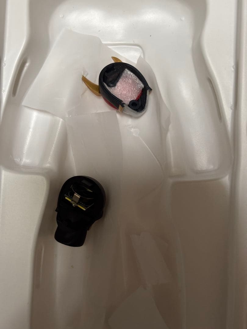 発光頭部セット　真骨彫　仮面ライダークウガ アメイジングマイティ　フォーム