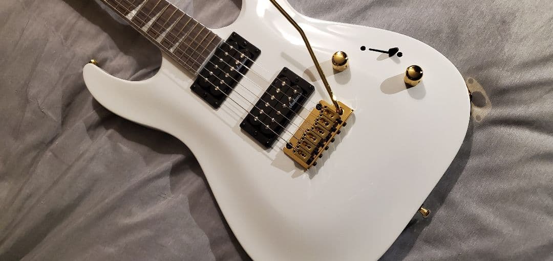 ギター JACKSON JS Series Dinky Arch Top JS22