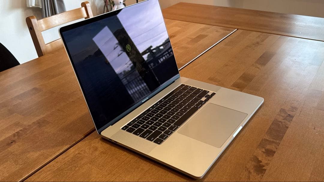 MacBook Pro 2019 16inch i9/32GB US配列