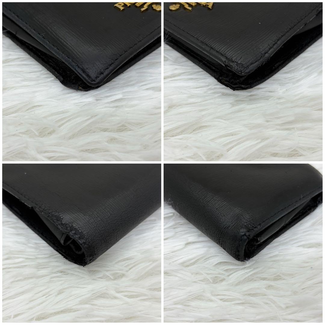 高級✨️プラダ 二つ折り財布 レザー サフィアーノ 黒 ゴールド金具