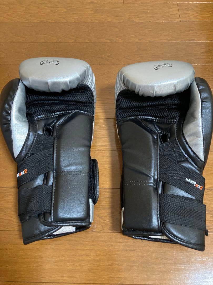 RIVAL ライバル　グローブ　RS11V