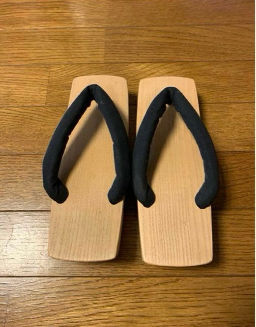 ギャルリ百草　安藤明子　百草サロン　重ねサロン　下駄