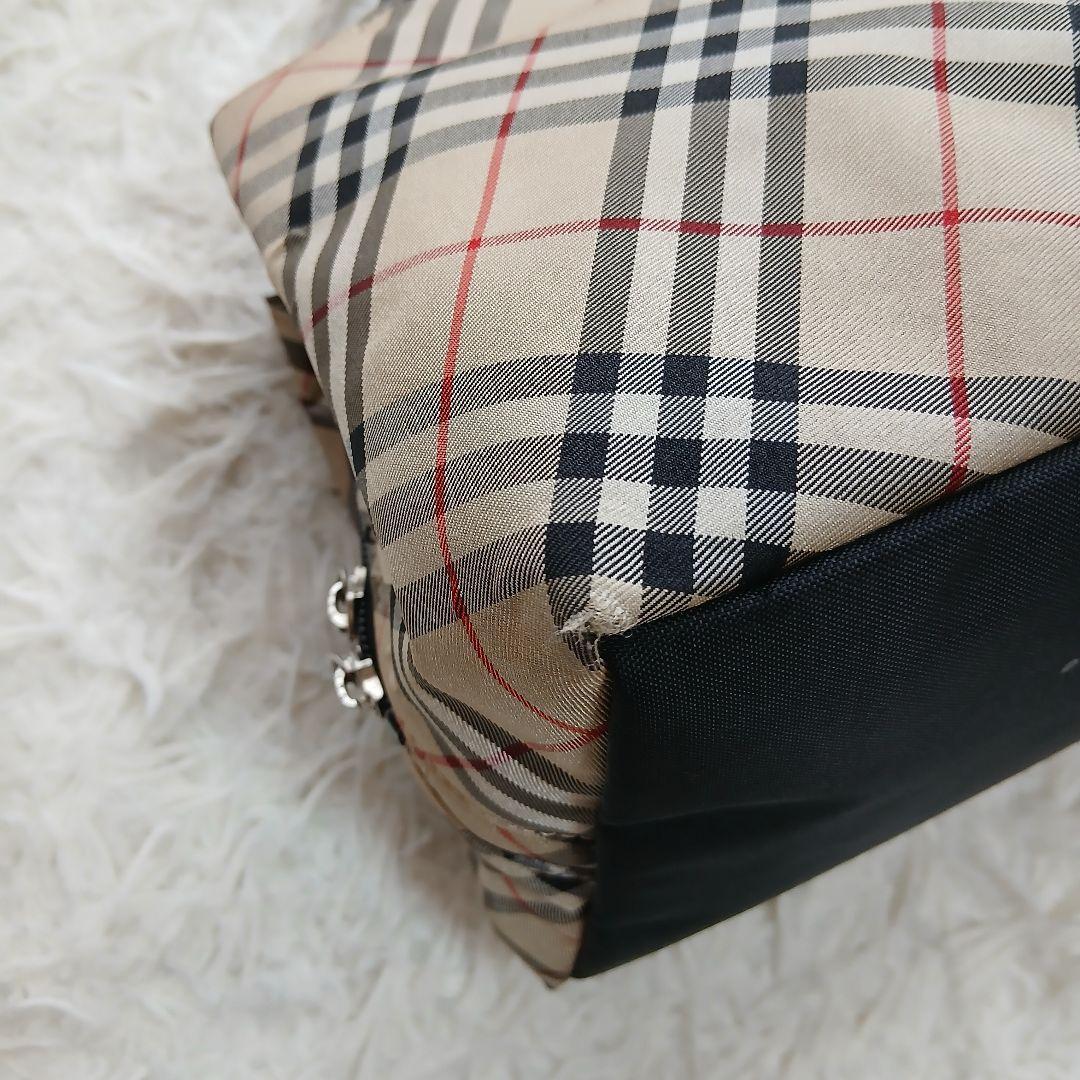 【BURBERRY BLUE LABEL】大容量ノバチェックハンドバッグ