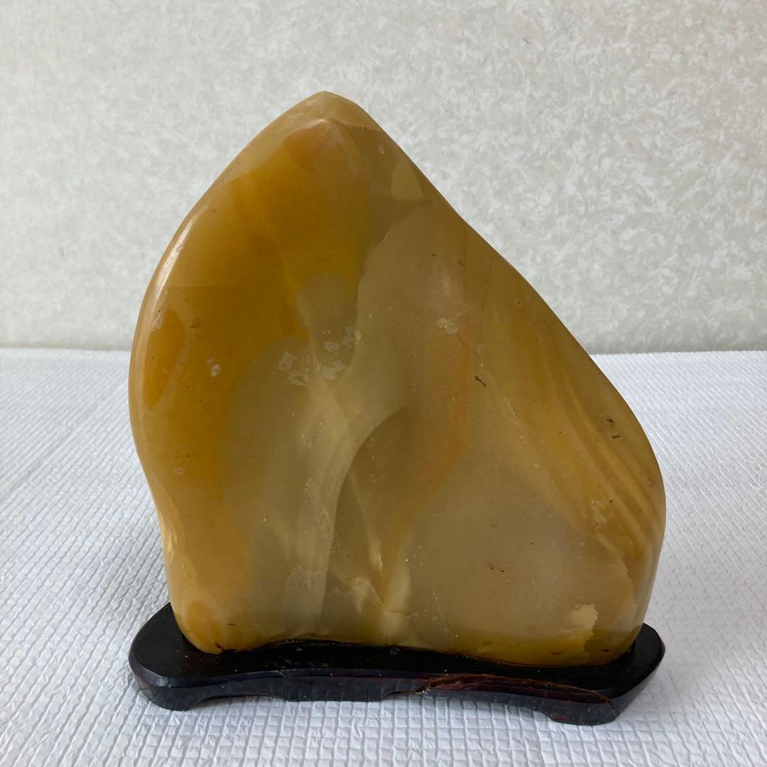天然石 瑪瑙 黄色縞模様 水石 置物 オニキス 飾り石 古美術品 台座付き