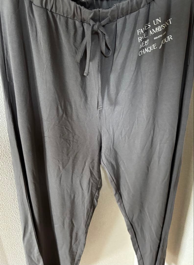 GELATO PIQUE グレー 長袖ルームウェア　新品、未使用