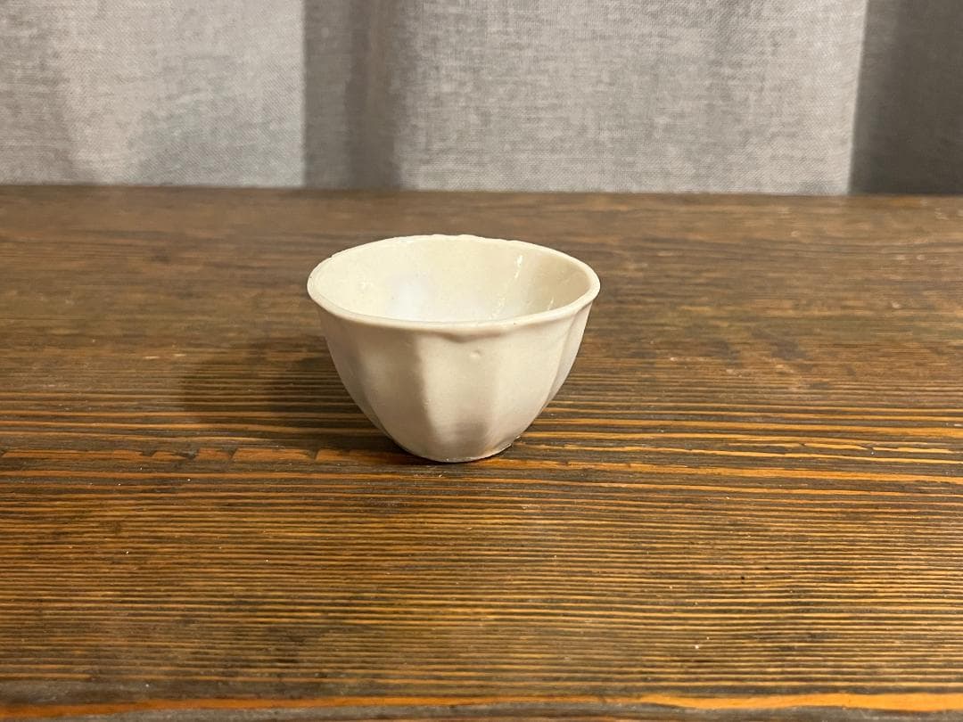 白磁　面取　猪口　時代物　李朝　骨董　酒器