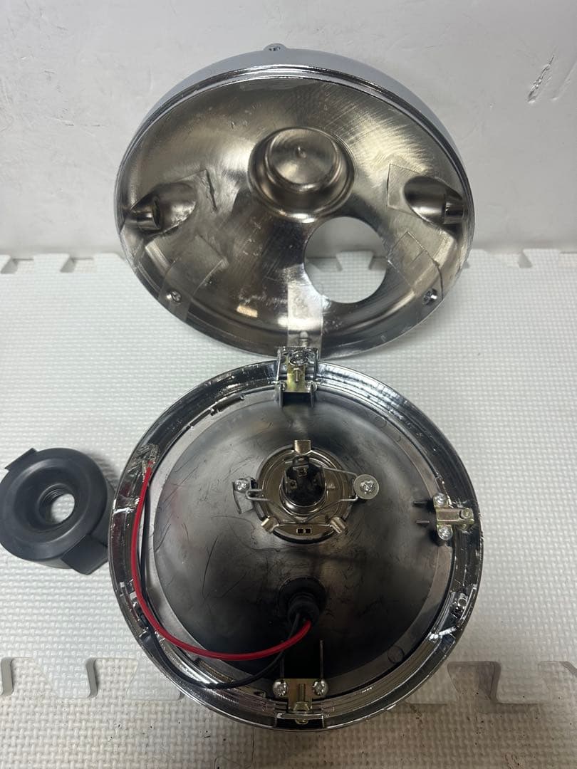 当時物マーシャル889レンズ付きヘッドライトASSYS.E.V. MARCHAL