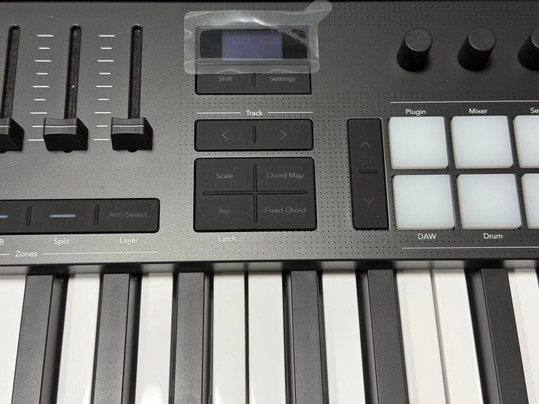 【美品】Novation/Launchkey 49 Mk4 MIDIキーボード