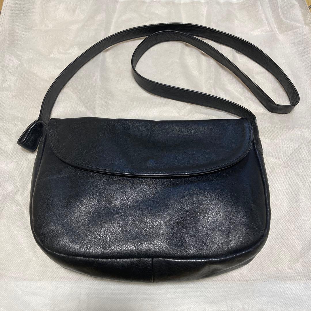 クラスカ　CLASKA \"DO\" 松澤 紀美子さんのポシェット　黒 レザー