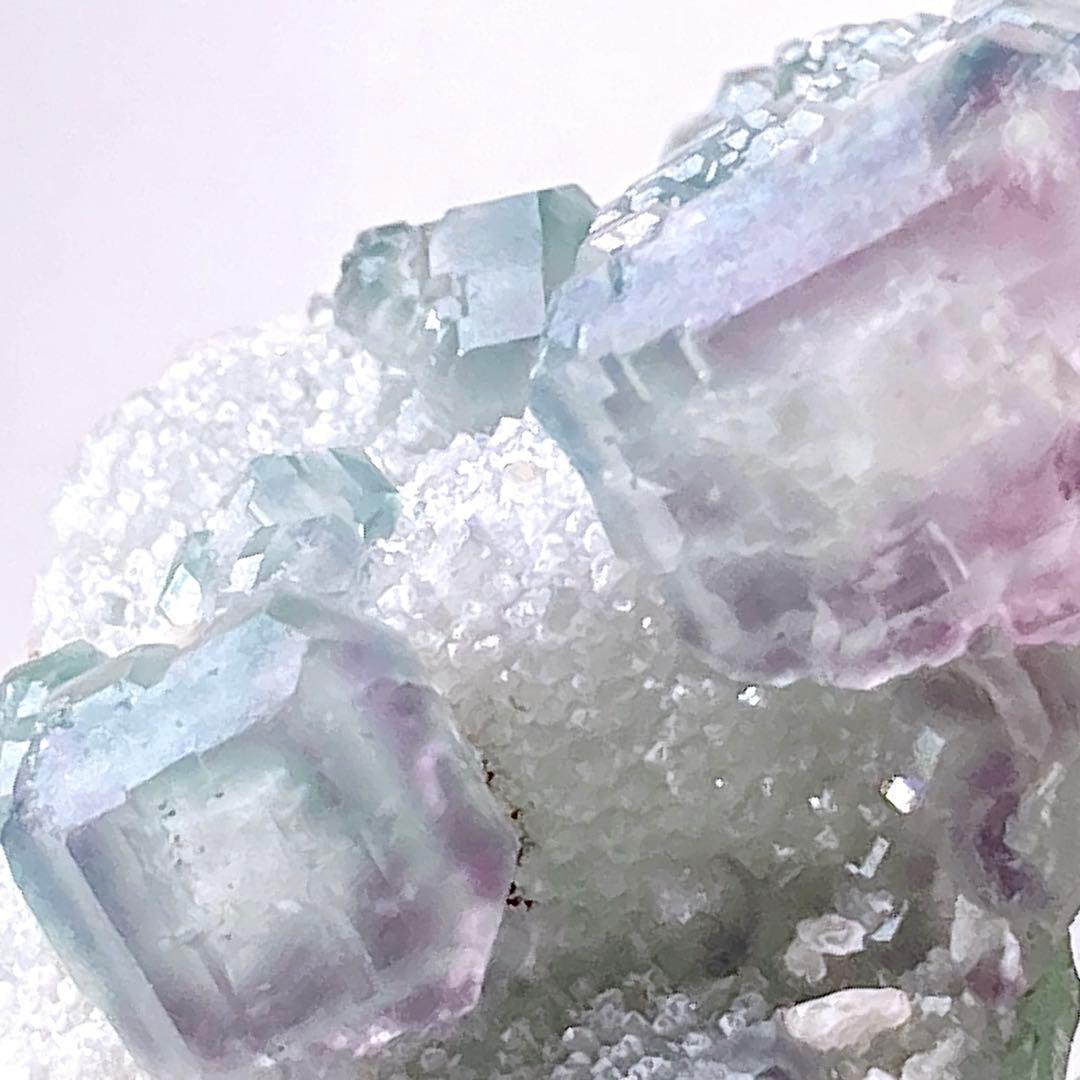 『永春』　フローライト　蛍石　原石　鉱物標本　天然石　162