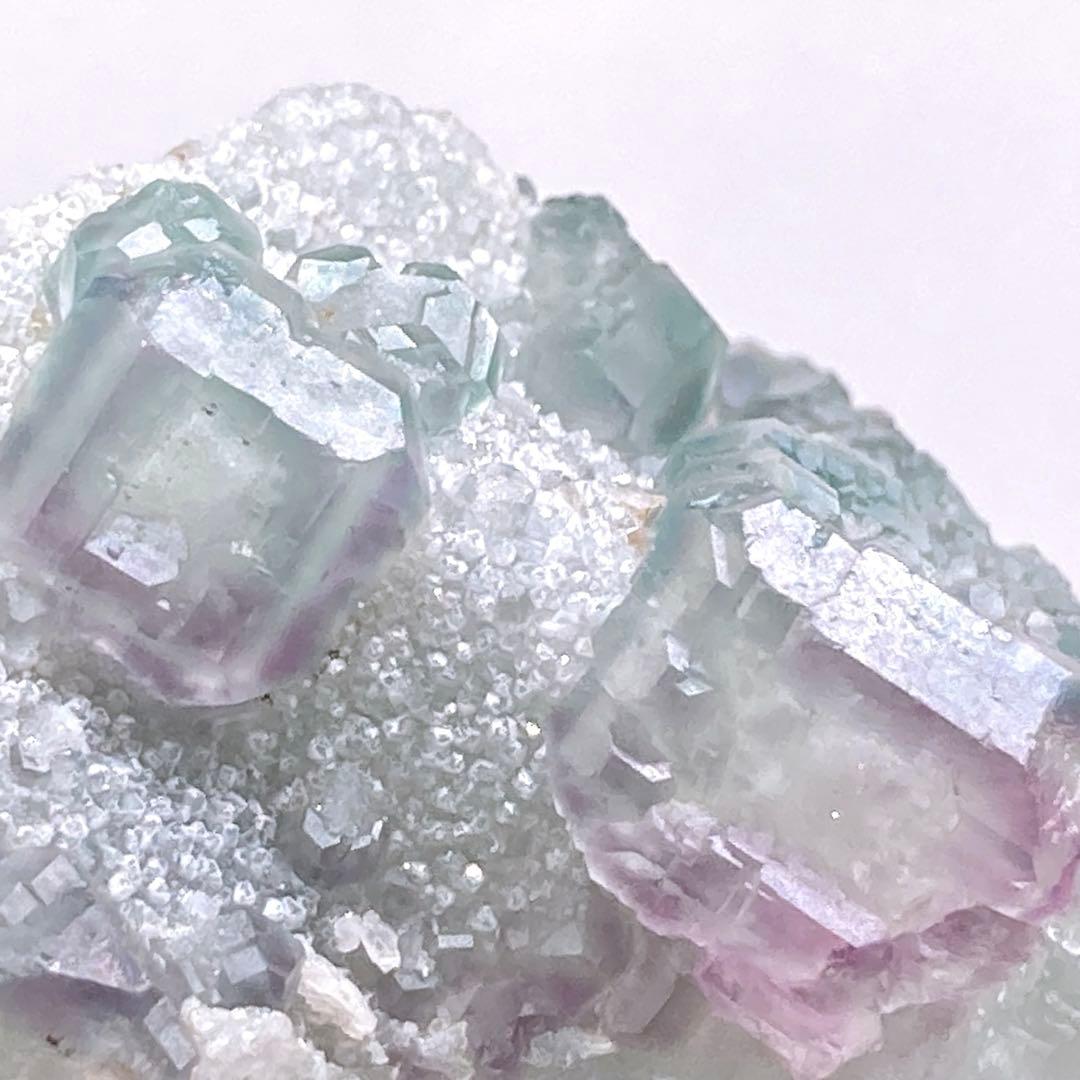 『永春』　フローライト　蛍石　原石　鉱物標本　天然石　162