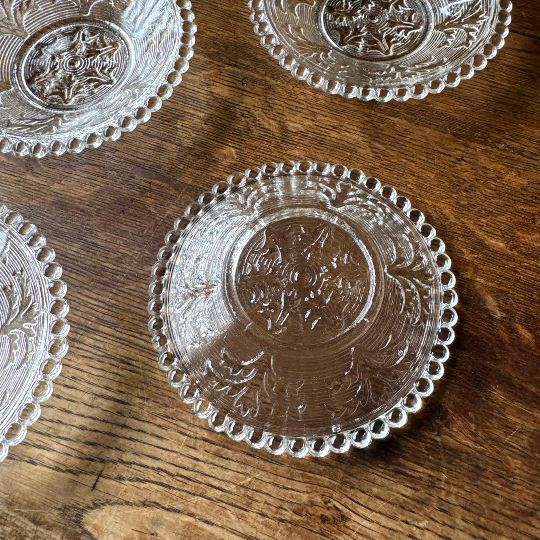 大正期　和ガラス　プレスガラス　ヒイラギ文小皿　5枚セット　レース皿　K356