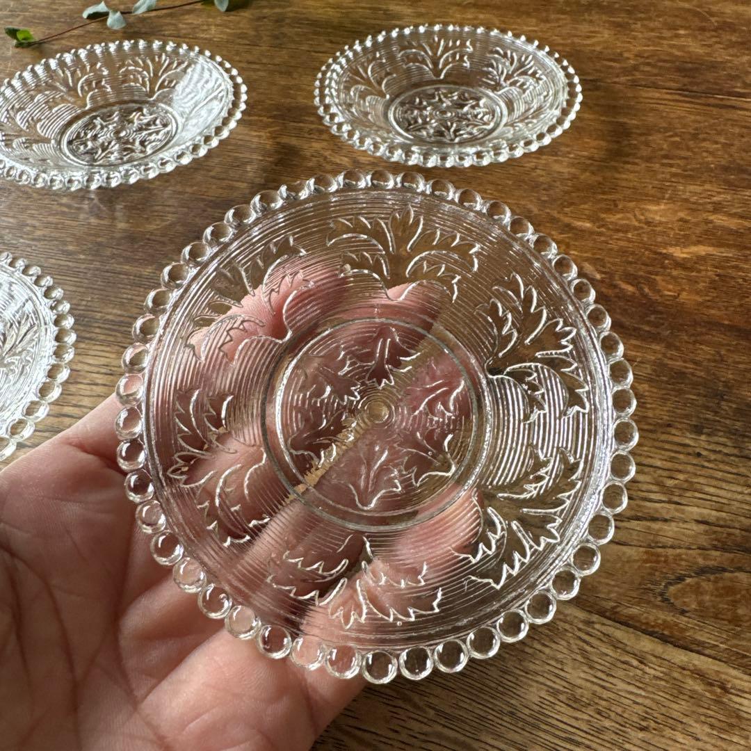 大正期　和ガラス　プレスガラス　ヒイラギ文小皿　5枚セット　レース皿　K356