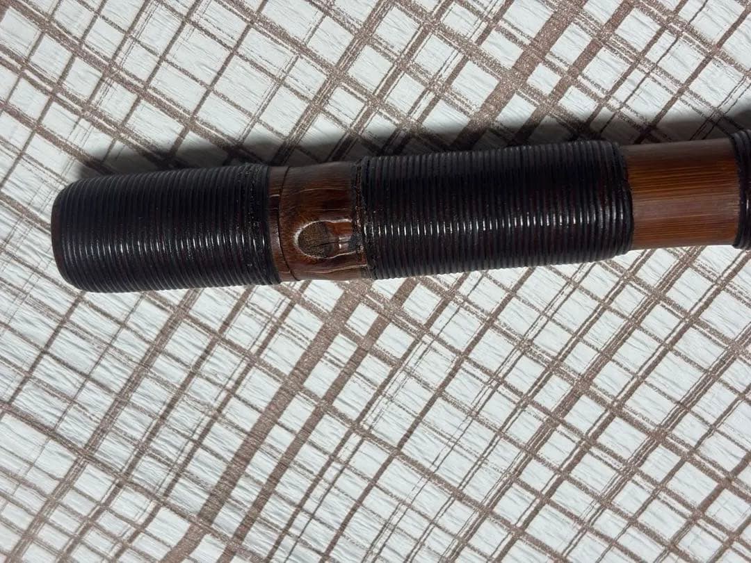 雅楽　龍笛　古管 煤竹 漆 籐巻　白木筒