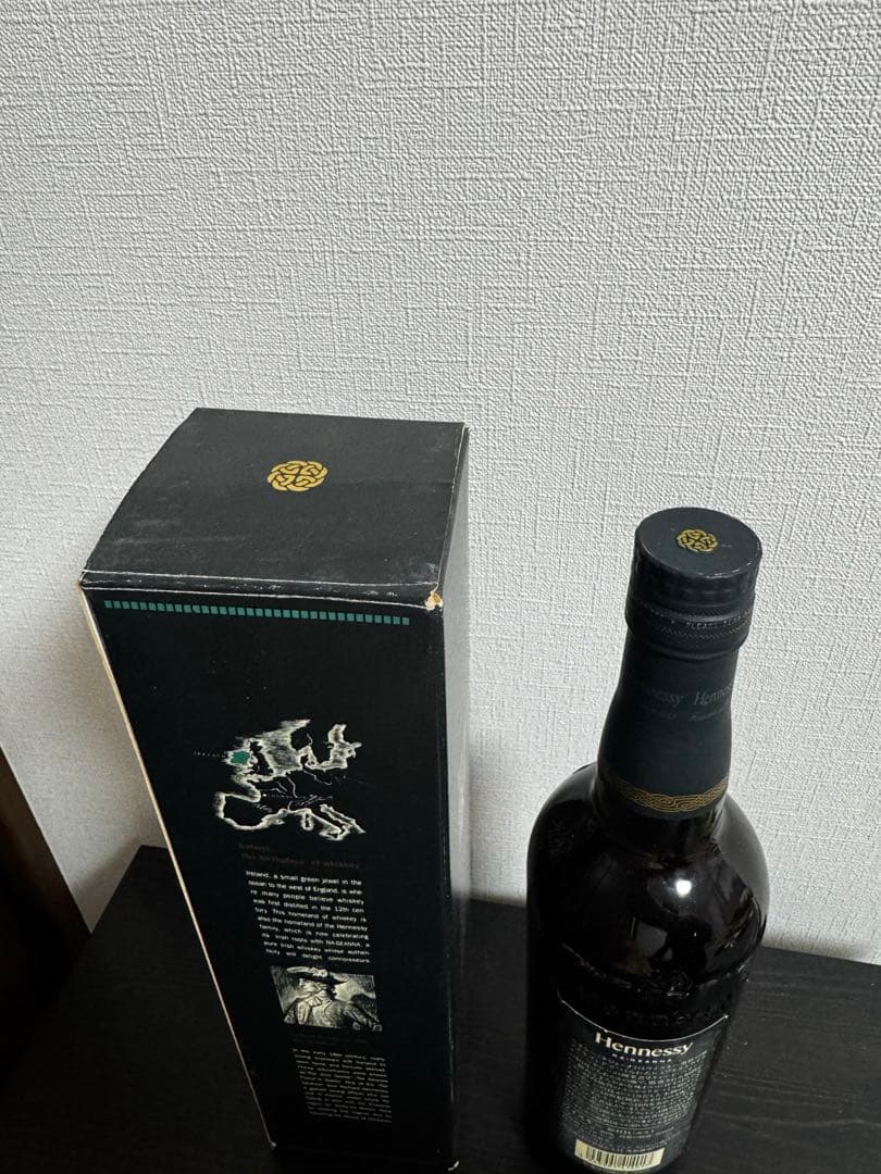 ヘネシー ナジェーナ ウイスキー Hennessy ピュアモルト 古酒 箱付