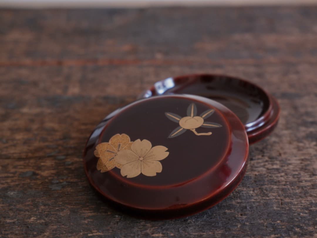 桜蒔絵　香合　漆工芸　茶道具　木製　アンティーク　古道具８