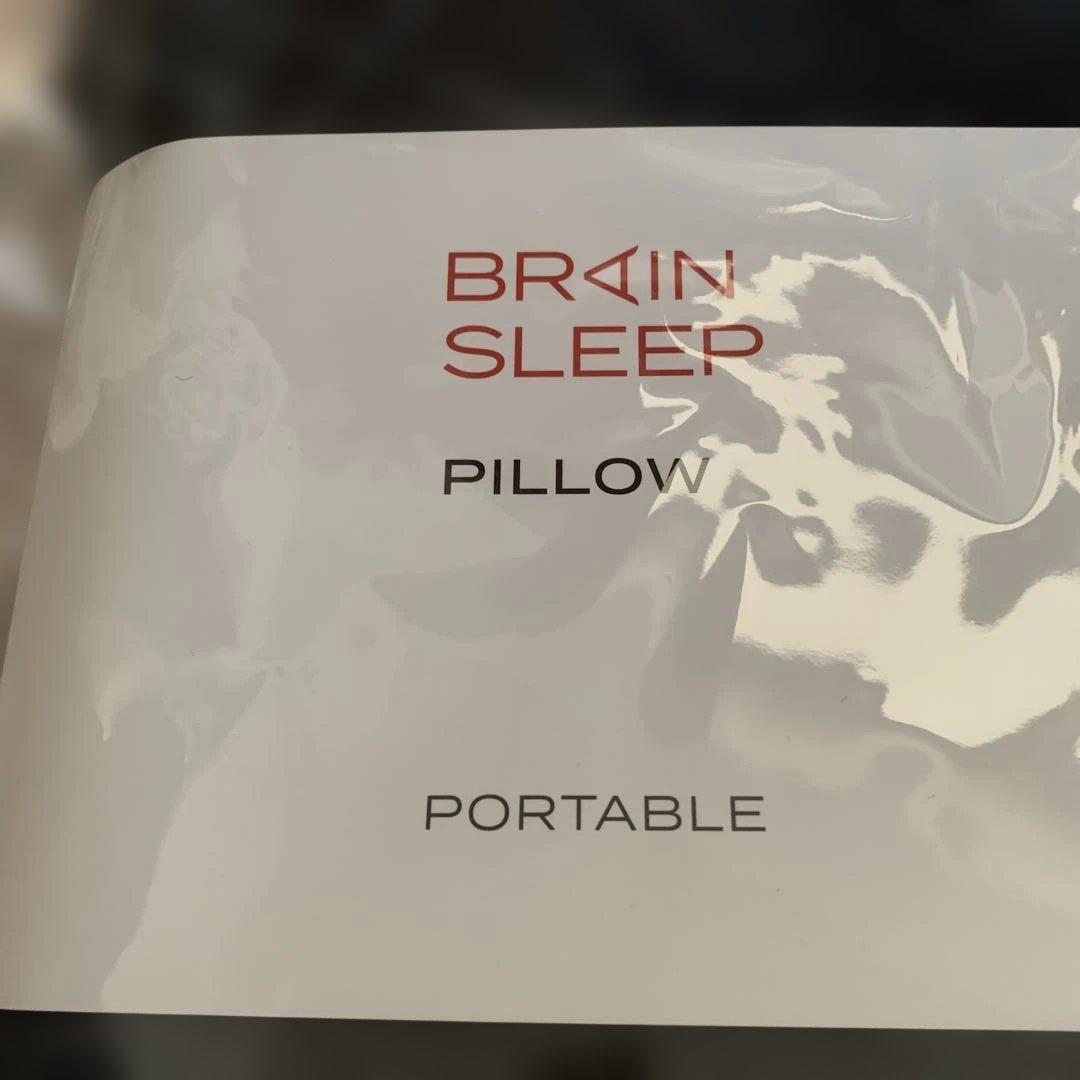 新品未使用品　ラッピング付き♪BRAIN SLEEP ポータブルネックピロー