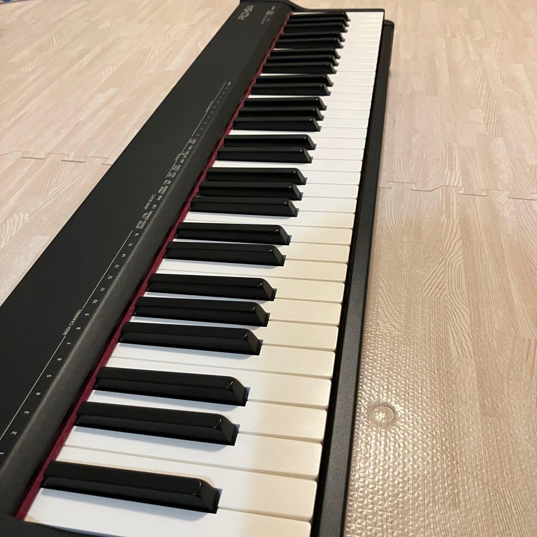 Roland / RD-64 (64鍵電子ピアノ)