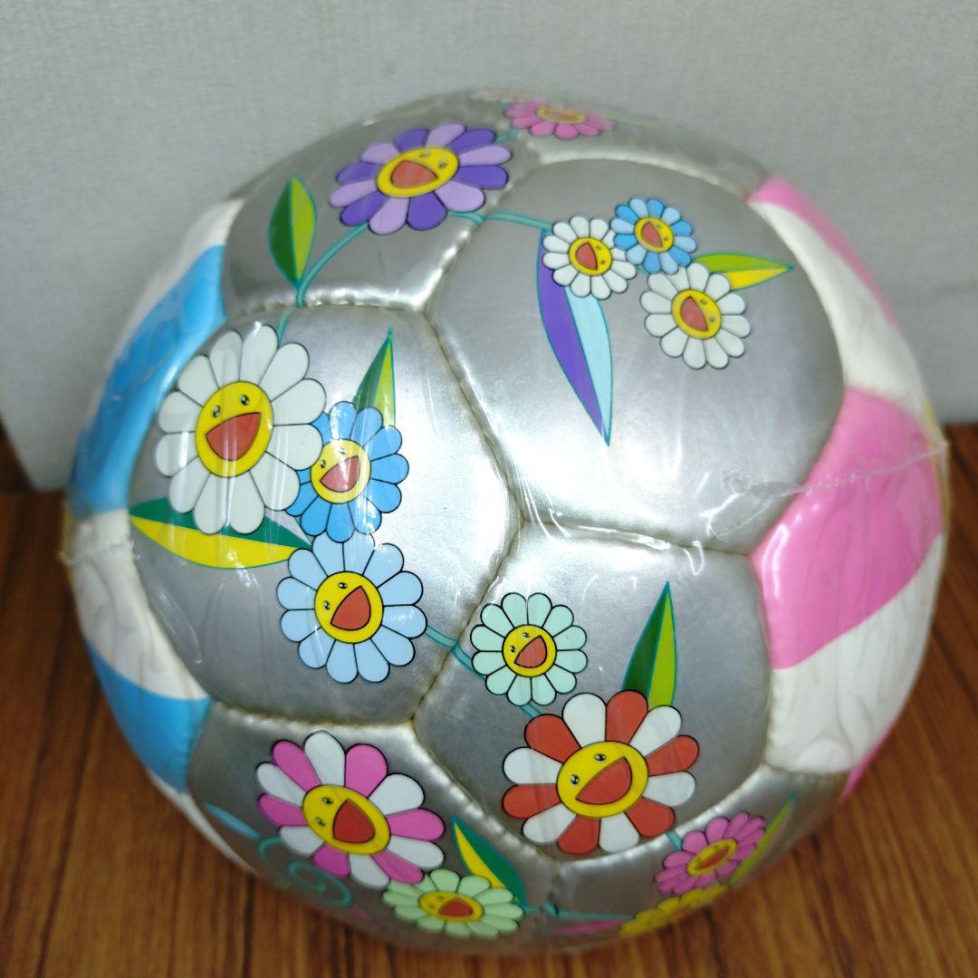 村上隆　カイカイキキ　フラワーボール　　　 サッカーボール