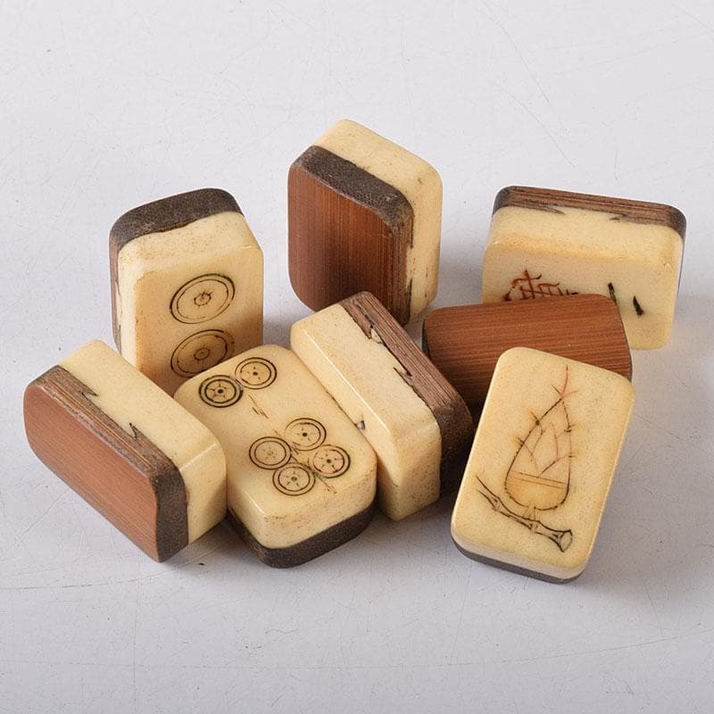 中国　竹嵌　骨牌　背竹牌　麻雀牌　花鳥文蒔絵朱塗箱付　D　8707