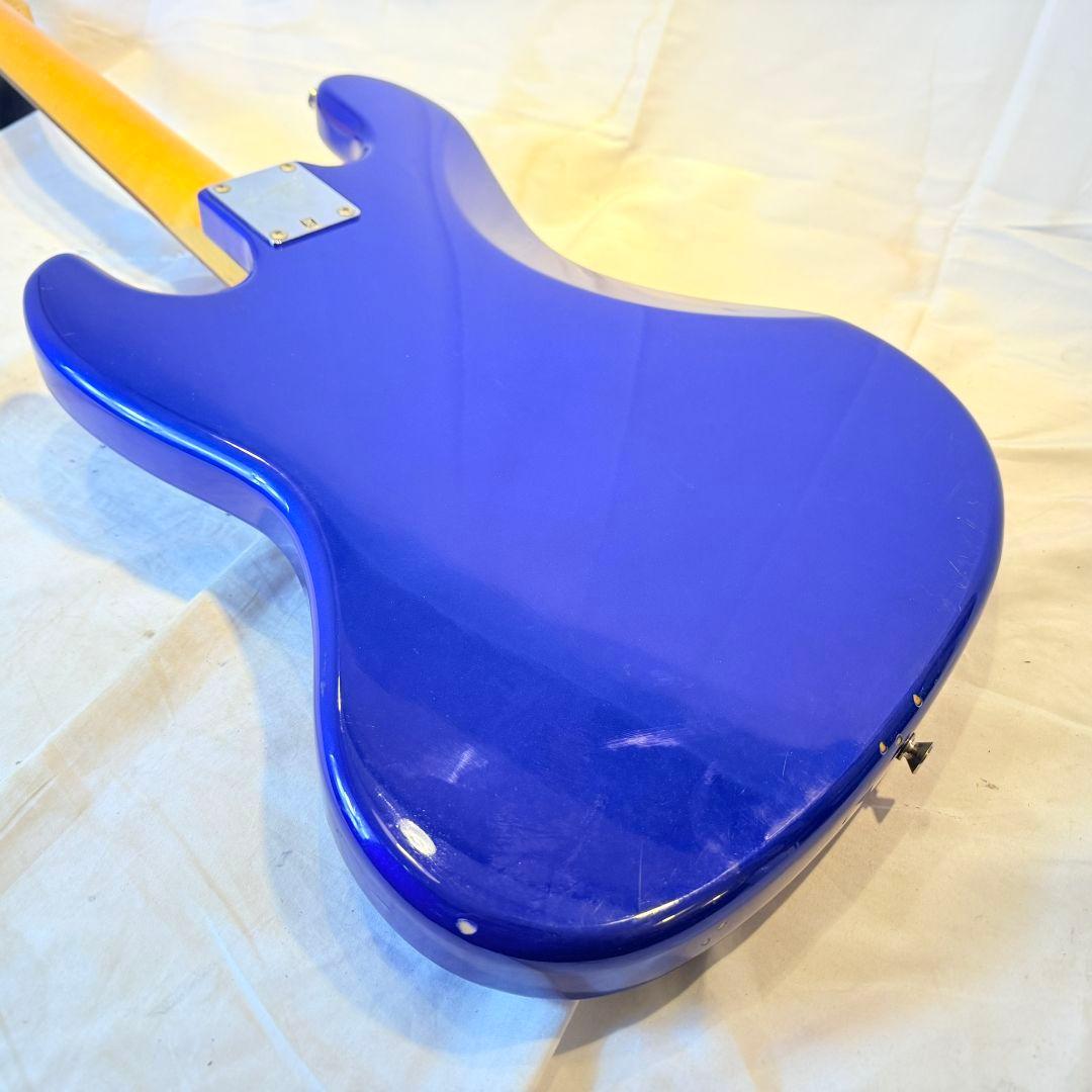 新品弦張り替え済Squier by Fender Affinity ジャズベース