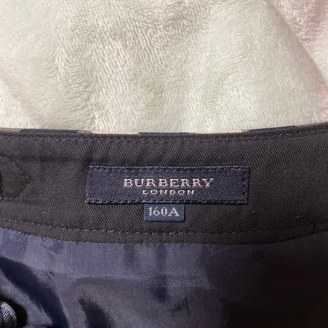 BURBERRY スカート