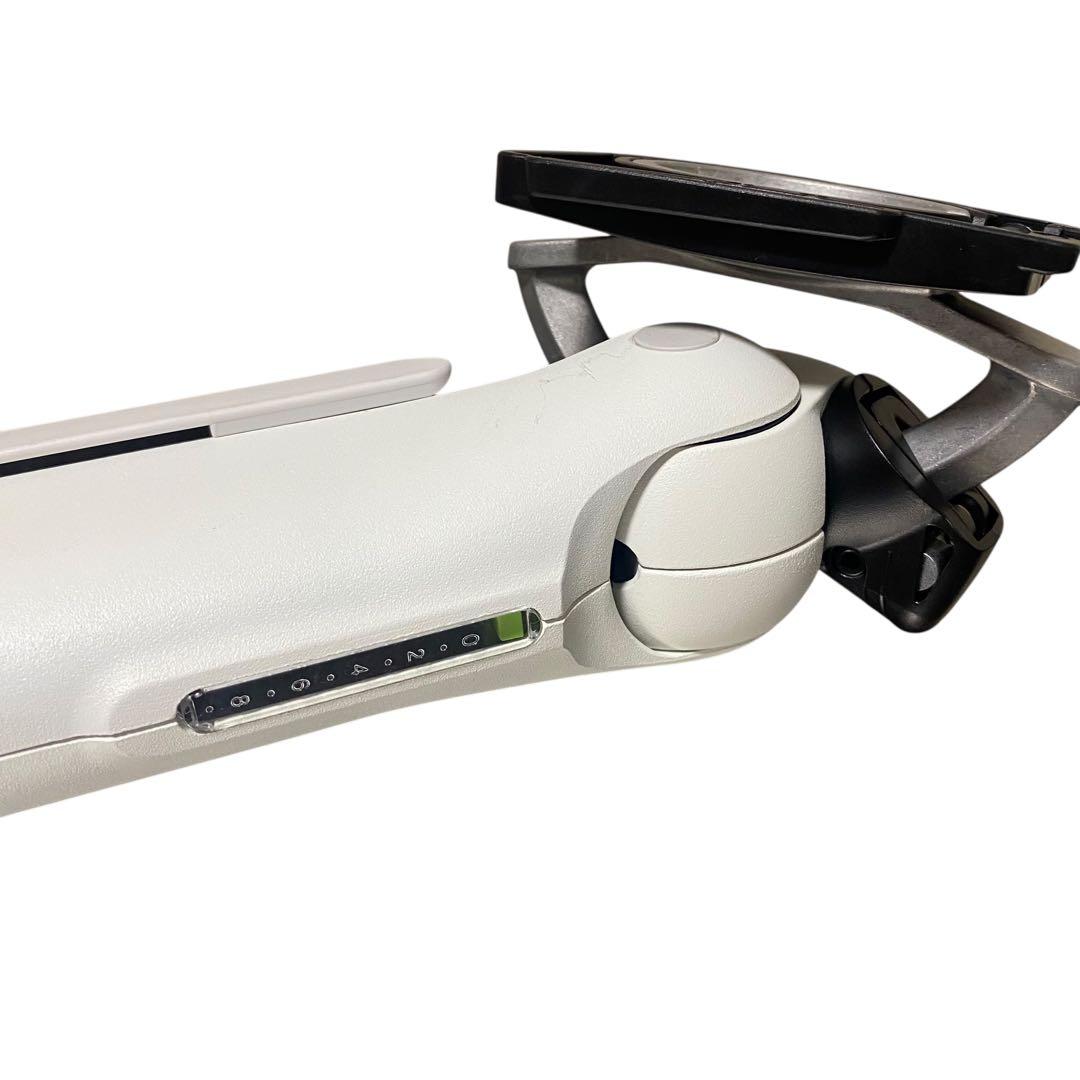 【美品】CBS FLO X モニターアーム　ディスプレイ　重量