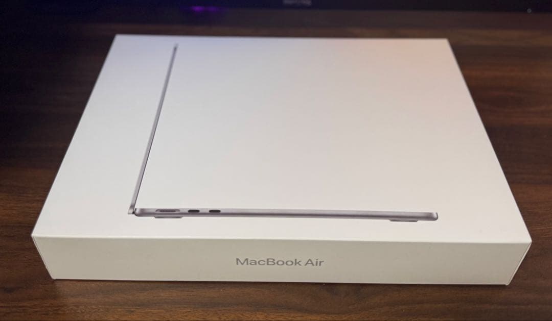 【美品】Apple MacBook Air M2 13.6インチ 2022