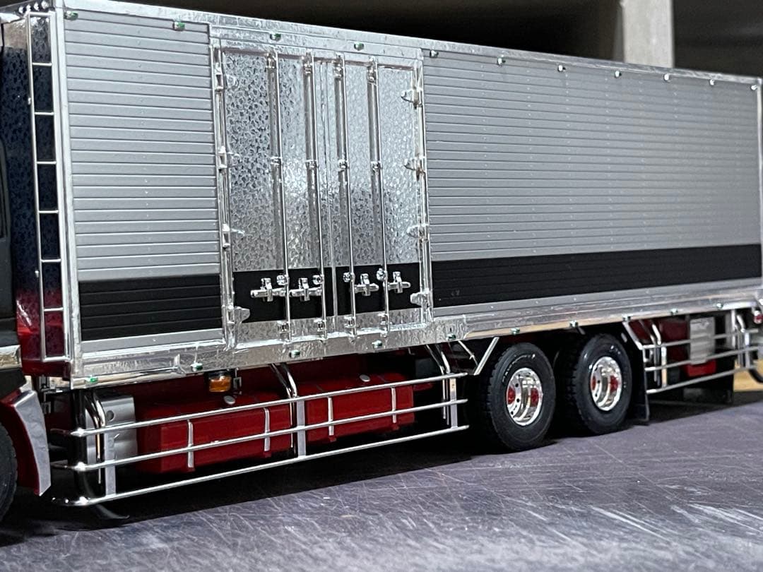 デコトラ‼️1/32★グラプロ★完成品