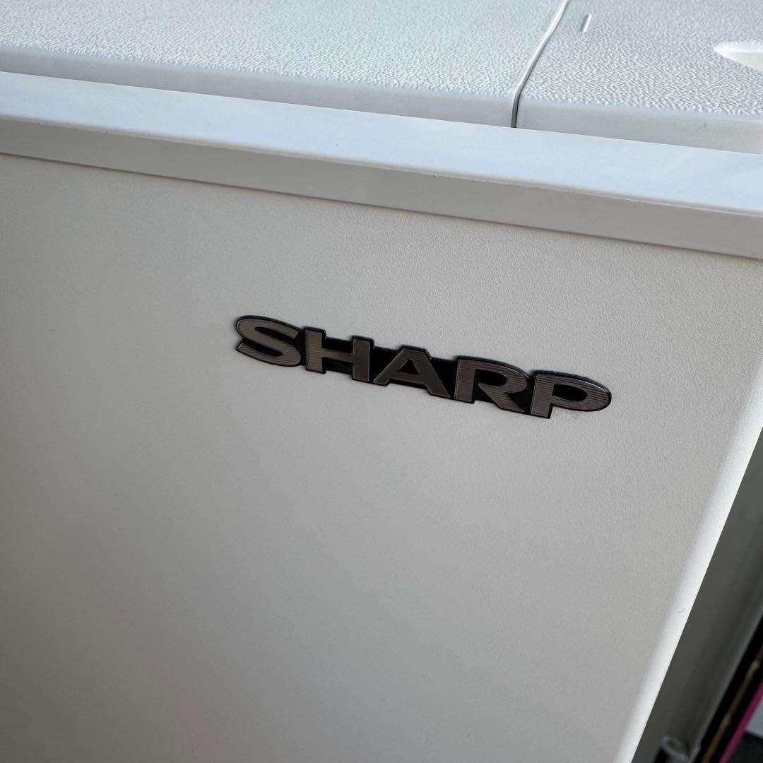 C7506★2023年製★未使用に近い★シャープ冷蔵庫マットホワイト　右.左開き