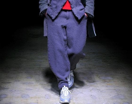 コムデギャルソンオムプリュス　縮絨パンツ　ウール　サイズS　黒　2022年AW