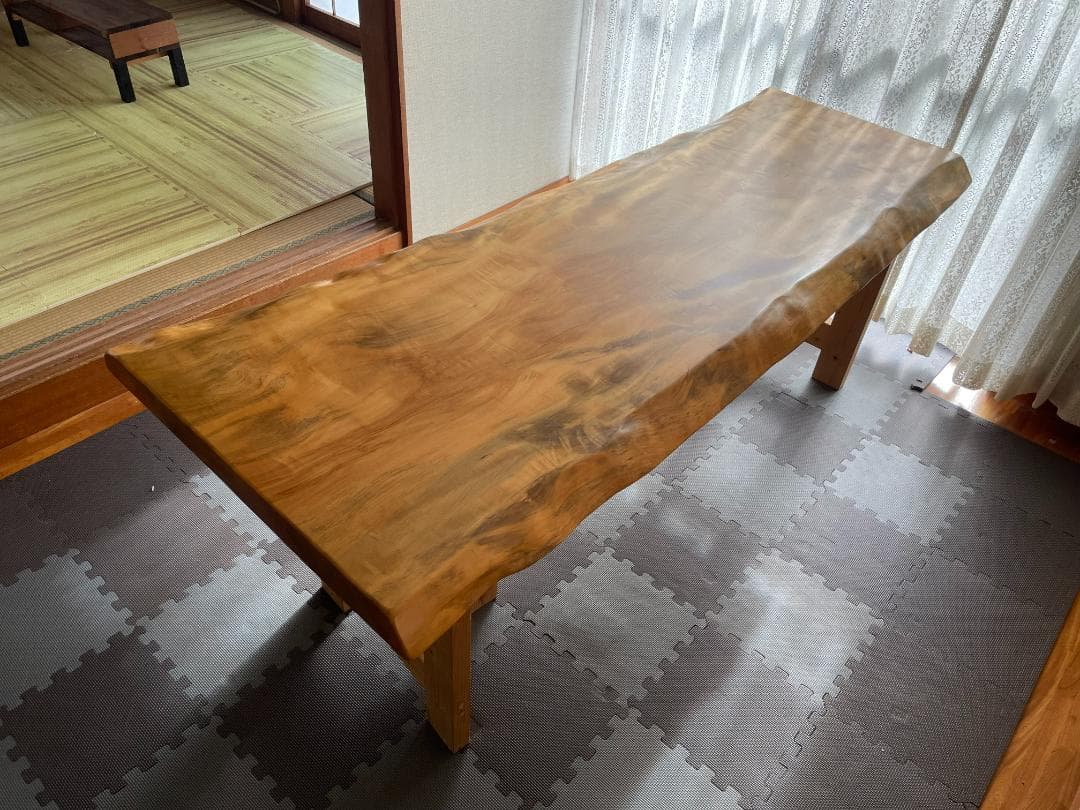 M*g様 【人気】一枚板テーブル 栃 橡 トチ 脚付き ダイニングテーブル